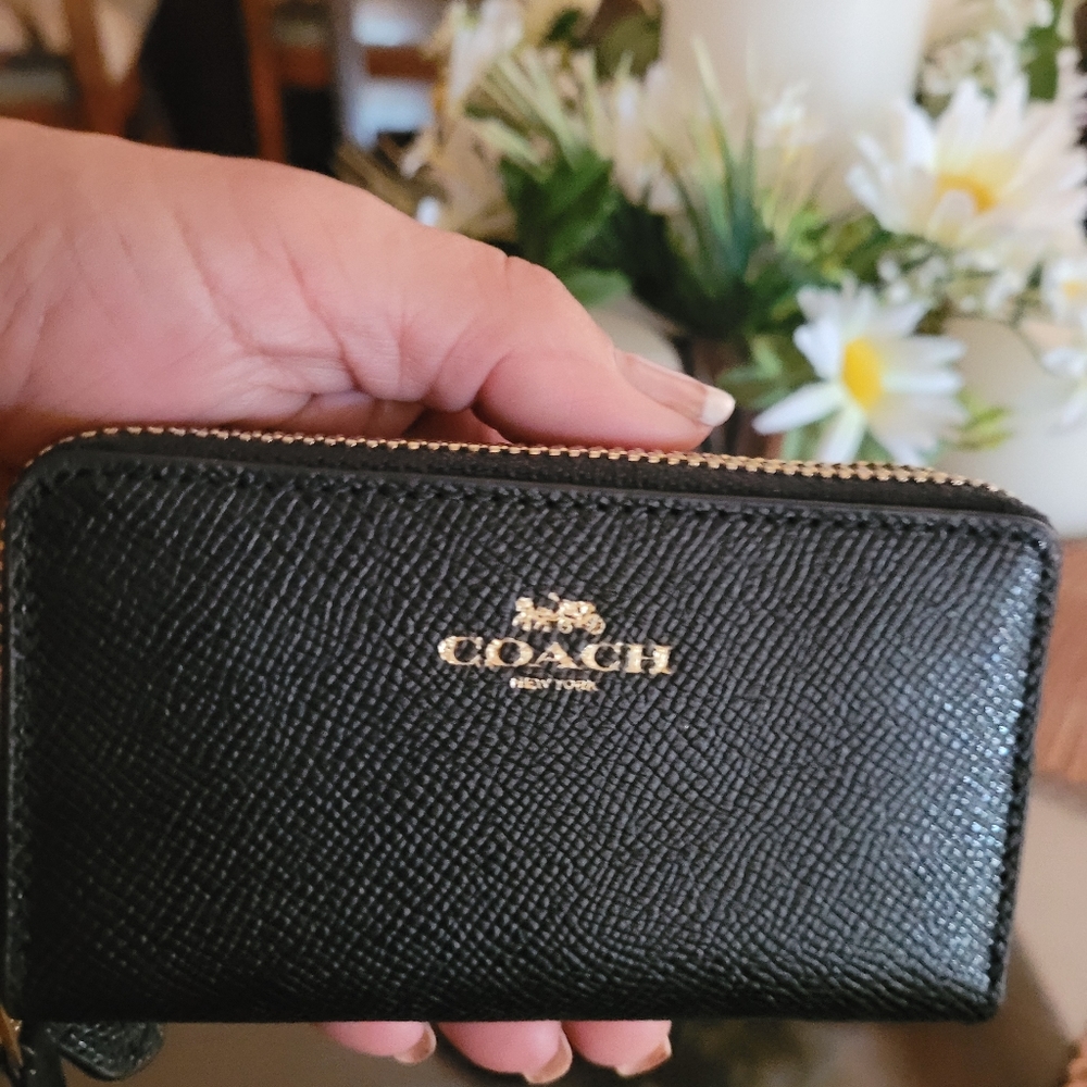 NWT Coach crdit card small wallet